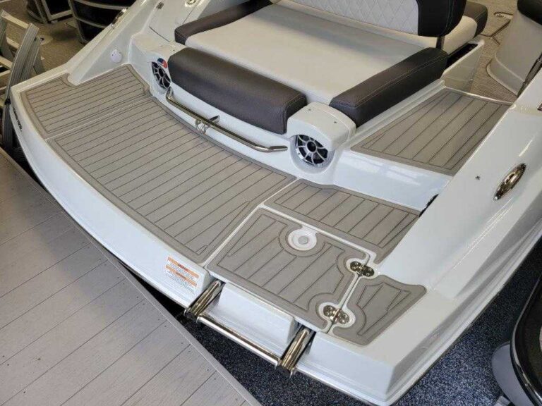 2022 Crownline 255 SS - Arch US-KIS88005H122 [photo 7]